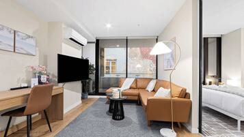TV, offices
