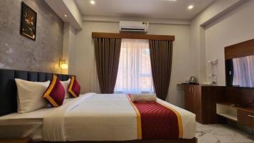 Egyptian cotton sheets, premium bedding, down comforters