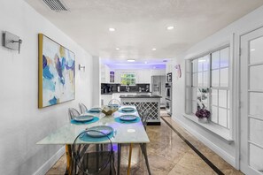 Dining - Big yard Pool Home with Play Room Near Brickell (Miami)