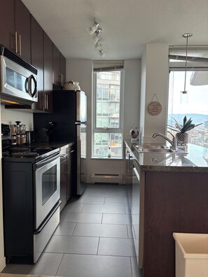 Private kitchen - Urban House Downtown Vancouver (Vancouver)
