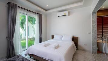 Iron/ironing board, free WiFi, wheelchair access
