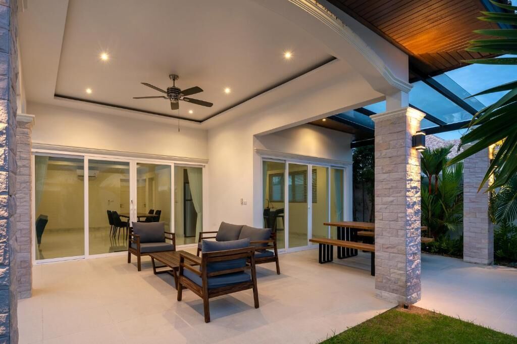Villa – superior, bakgårdsutsikt | Terrasse/patio