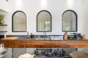 Luxury Villa, 4 Bedrooms, Private Pool | Private kitchen | Electric kettle, spices, eco-friendly cleaning products, paper towels - Casa DaMaria Villa (Pecatu)