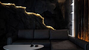 Interior - SkyNest Chalet • Jacuzzi • Mountain View • Near Sinaia (Bușteni)