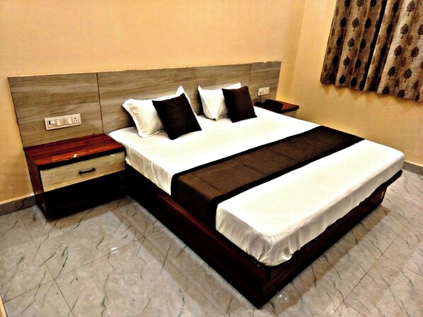 Habitación individual Deluxe, balcón, vistas al jardín | Wifi gratis
