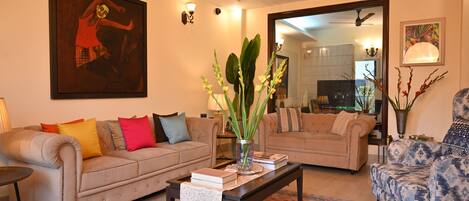 Apartment | Living area