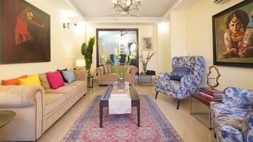 Apartment | Living area