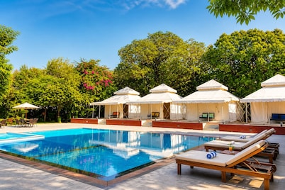 Unwind Resort