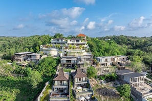 ลักซ์ชัวรี่วิลล่า, 4 ห้องนอน, สระว่ายน้ำส่วนตัว, วิวทะเล | บริเวณภายนอก