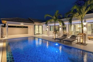 Luxury-Villa, Poolblick | Pool