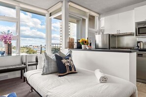 1 chambre, fer et planche à repasser, Wi-Fi, literie fournie