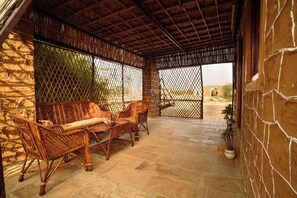Dúplex de lujo, vistas al desierto | Terraza o patio