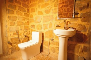 Luxury Duplex, Desert view | Bathroom - Rudragarh Hotel And Resort (jaisalmer)