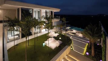 Vil·la de luxe, 4 dormitoris, piscina privada | Terrassa o pati
