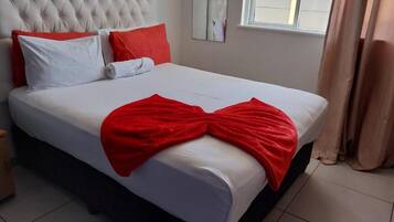 In-room safe, desk, laptop workspace, soundproofing