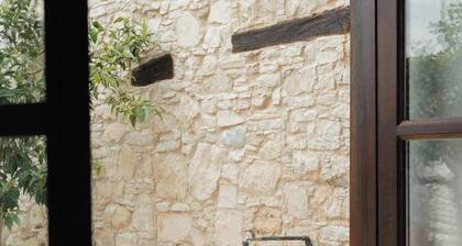 Traditional Stone Studio Village Retreat