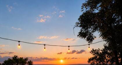 Private Estuary Retreat | Pool & Sunrise Views - 1.5hrs from Perth