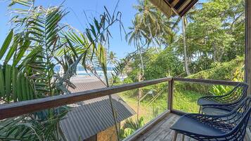 Pemandangan dari properti