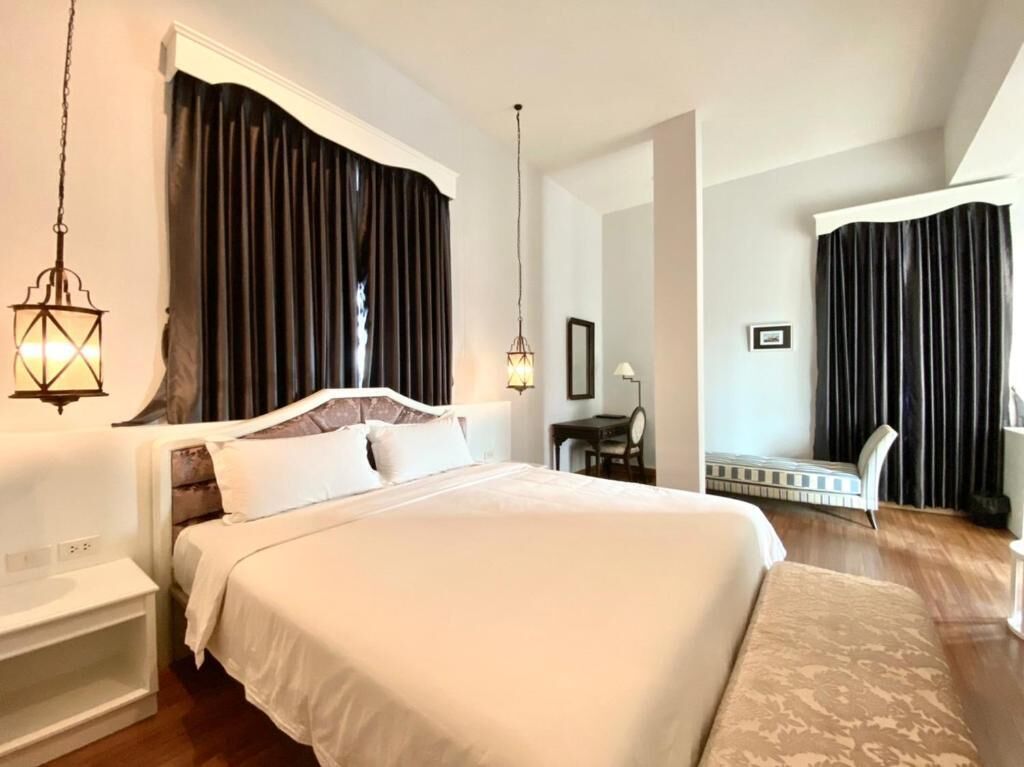 Superior Double Room, Balcony | In-room safe