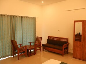 Superior Studio Suite, Mountain View | Interior - Thanal Hotel And Resorts (Kidanganad)