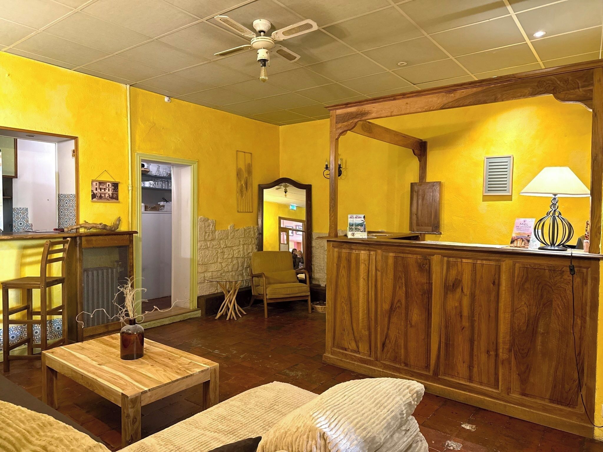 Historic 17th-century Convent Single | Walk To Train Station & Area Cafés - Digne-les-Bains