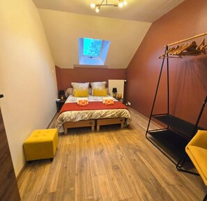 4 bedrooms, WiFi, bed sheets - Au Hameau 🦌Welcome to the countryside (Fay-aux-Loges)