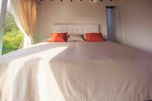 Iron/ironing board, Internet - Poblado10Br 6min2 parkllera pool jacuzzi EventsOK (Medellín)