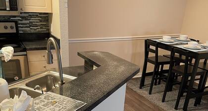 Cozy 1-bedroom Apartment Heart Of Downtown Detroit