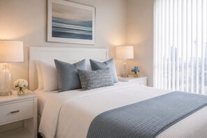 Iron/ironing board, free WiFi - Asteron Urban Stay (Toronto)