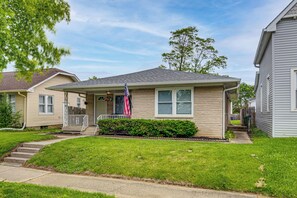 Exterior - Pets Welcome! Walkable Beech Grove Haven Near Town (Beech Grove)