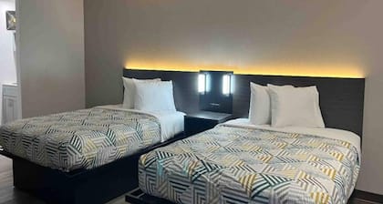 2 Full Beds | Non-Smoking, Micfridge