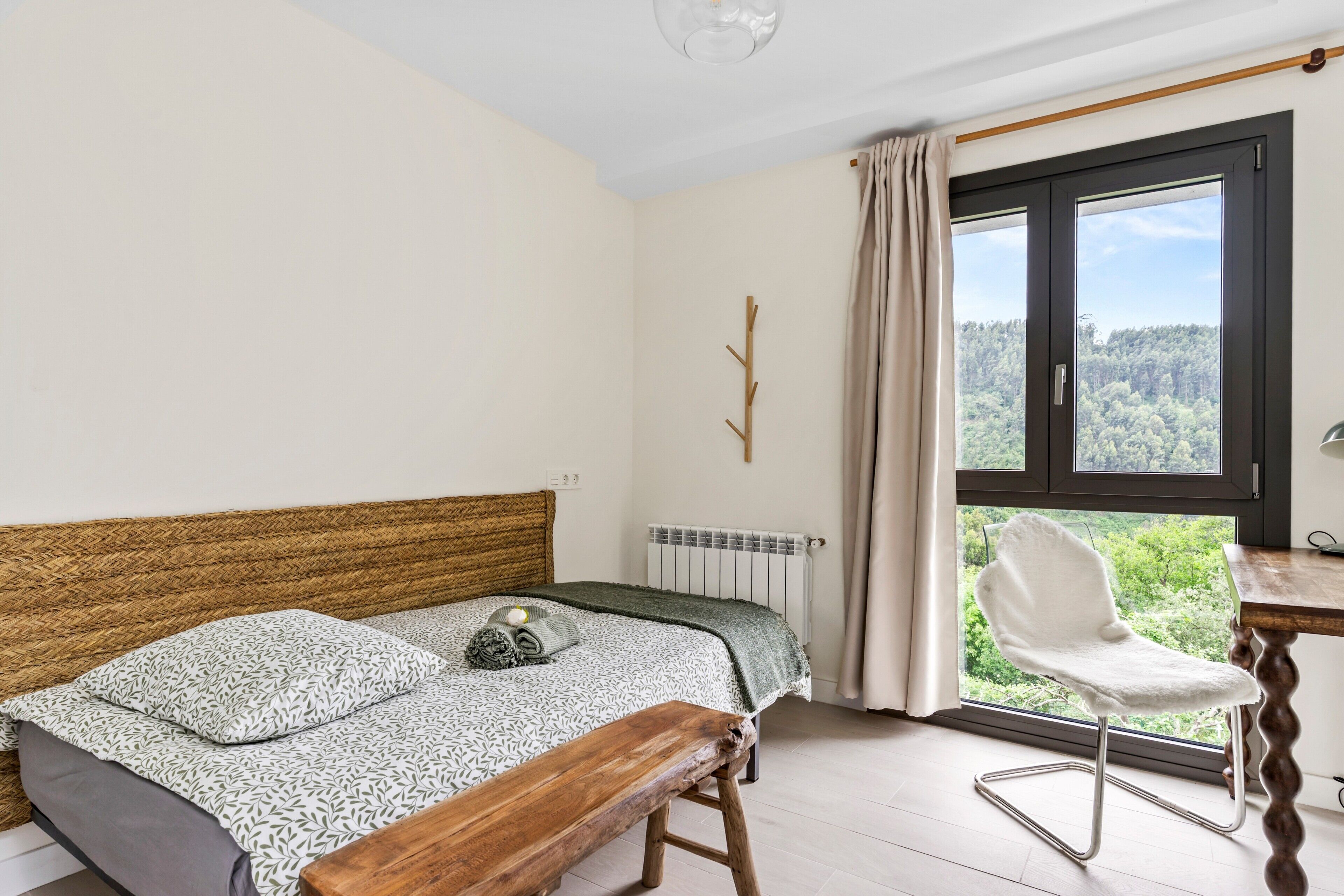 2 dormitorios, tabla de planchar con plancha, wifi y ropa de cama
