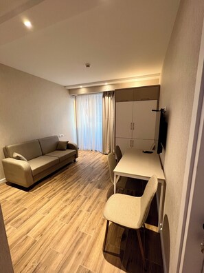 Living area -  Cosy Sea View Apartment in Batumi — Perfect for Couples & Families (Batumi)