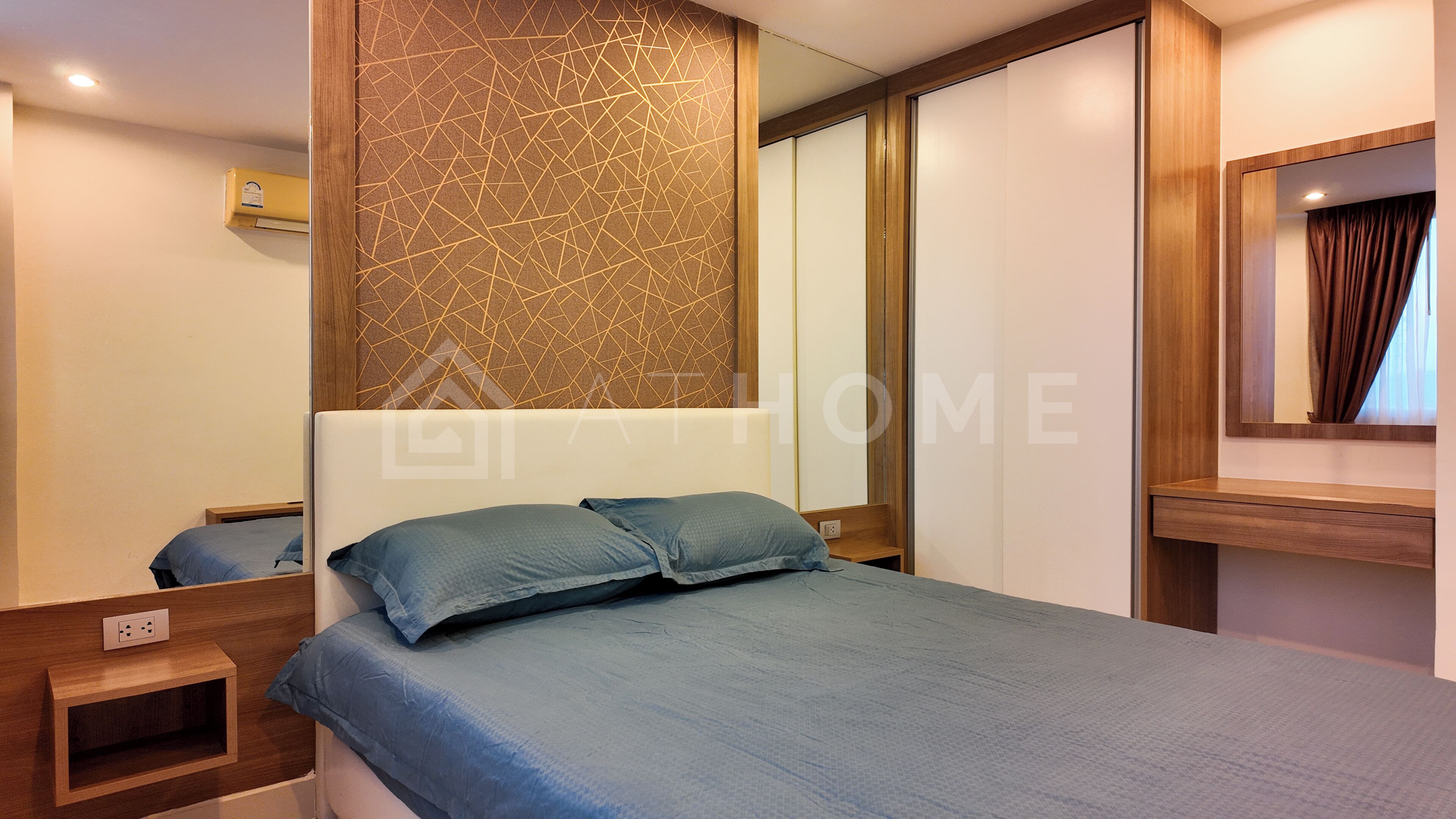 Standard Apartment, Garden View | Blackout curtains, iron/ironing board, free WiFi