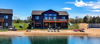 Private Beach & Game Room! Sunset Lake Group Hub