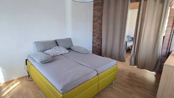 1 Schlafzimmer, Bügeleisen/Bügelbrett, WLAN, Bettwäsche