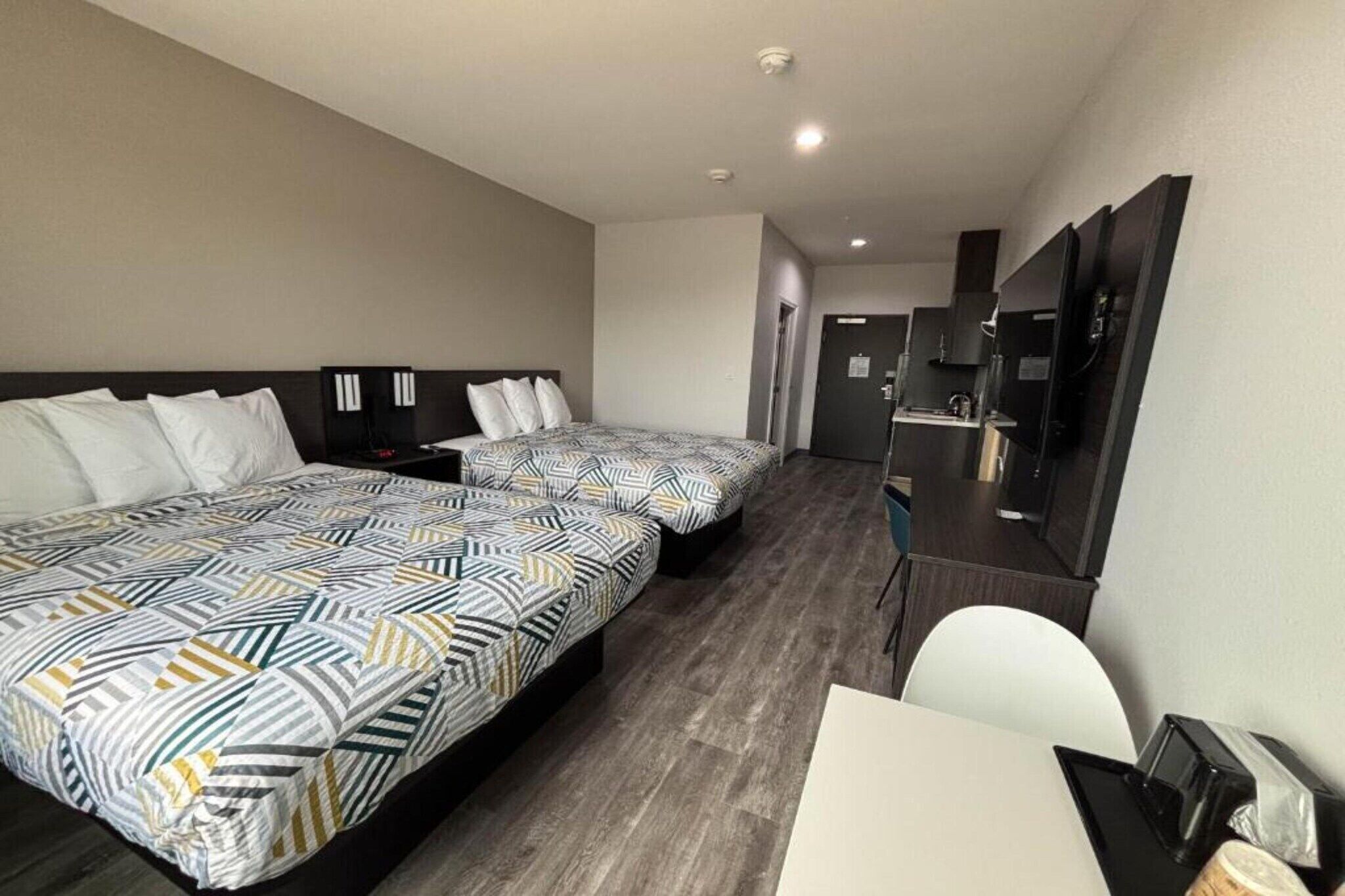 1 habitación y wifi gratis 