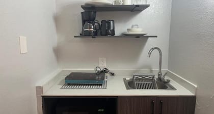1 King Bed|Nsmk,Kitchen