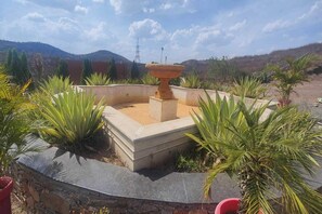 Property grounds - Clubhouse Swarnagarh Nature Retreat Udaipur (Udaipur)