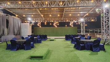 Espace banquet en plein air