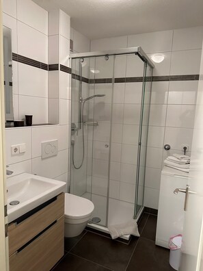 Een douche, een haardroger