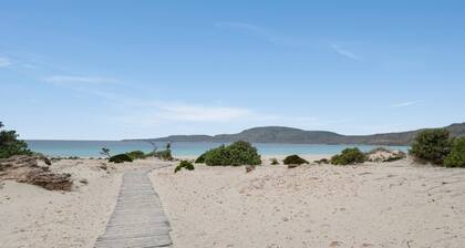 Angelina's Cozy House – Steps from Simos Beach, Elafonisos