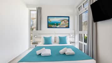1 chambre, fer et planche Ă repasser, Wi-Fi, draps fournis