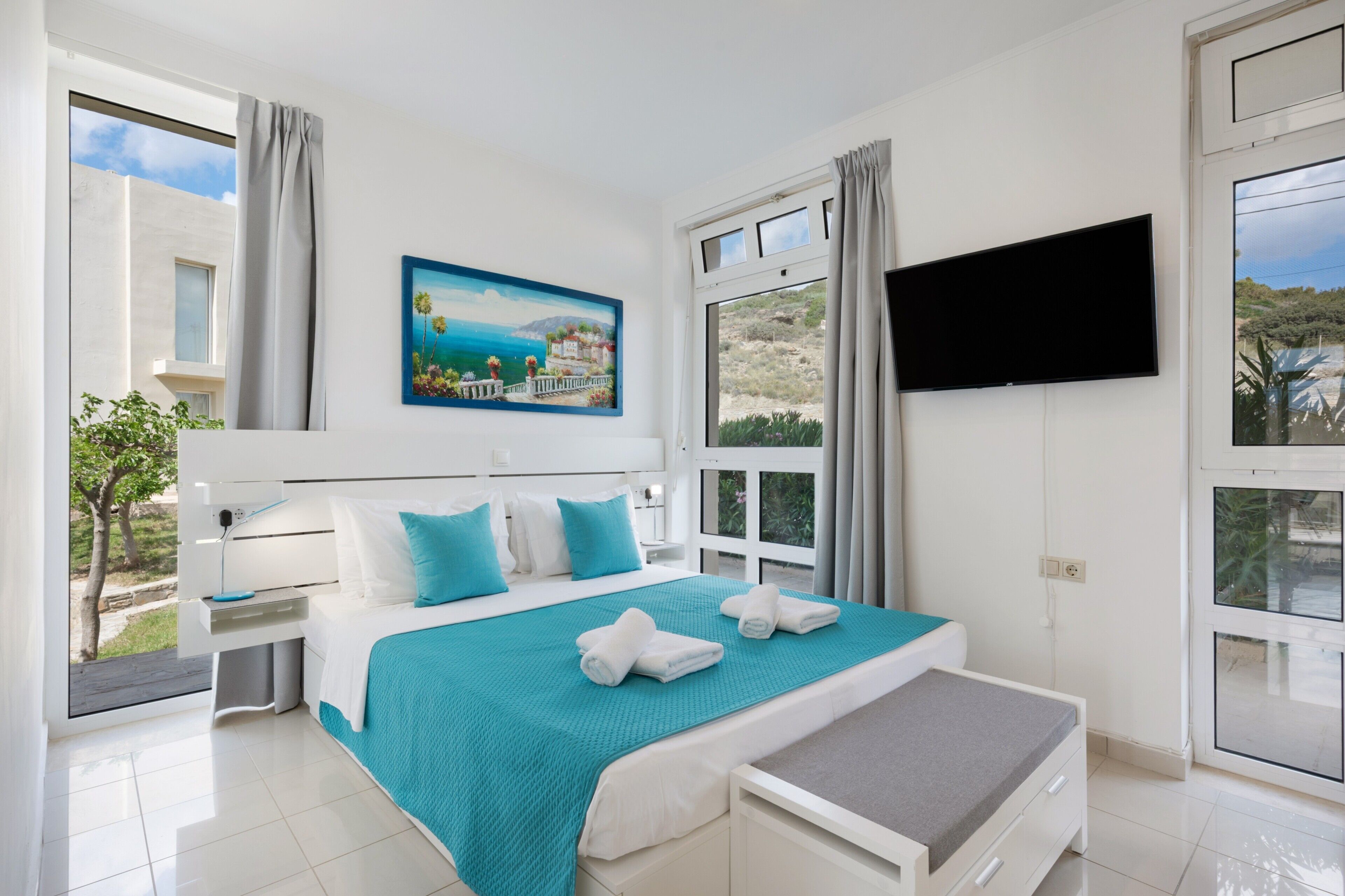 1 habitación, tabla de planchar con plancha, wifi y ropa de cama 