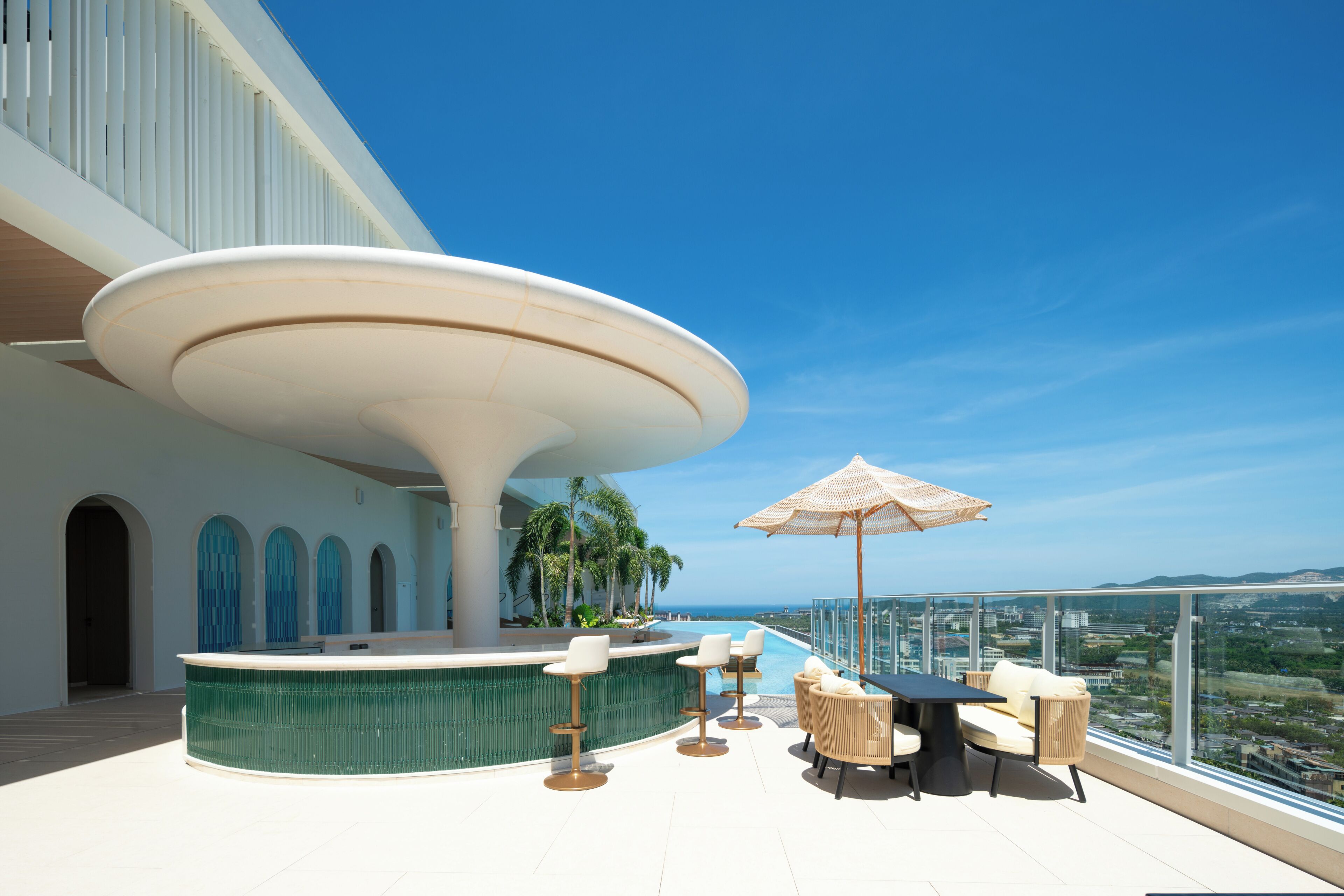Poolside bar