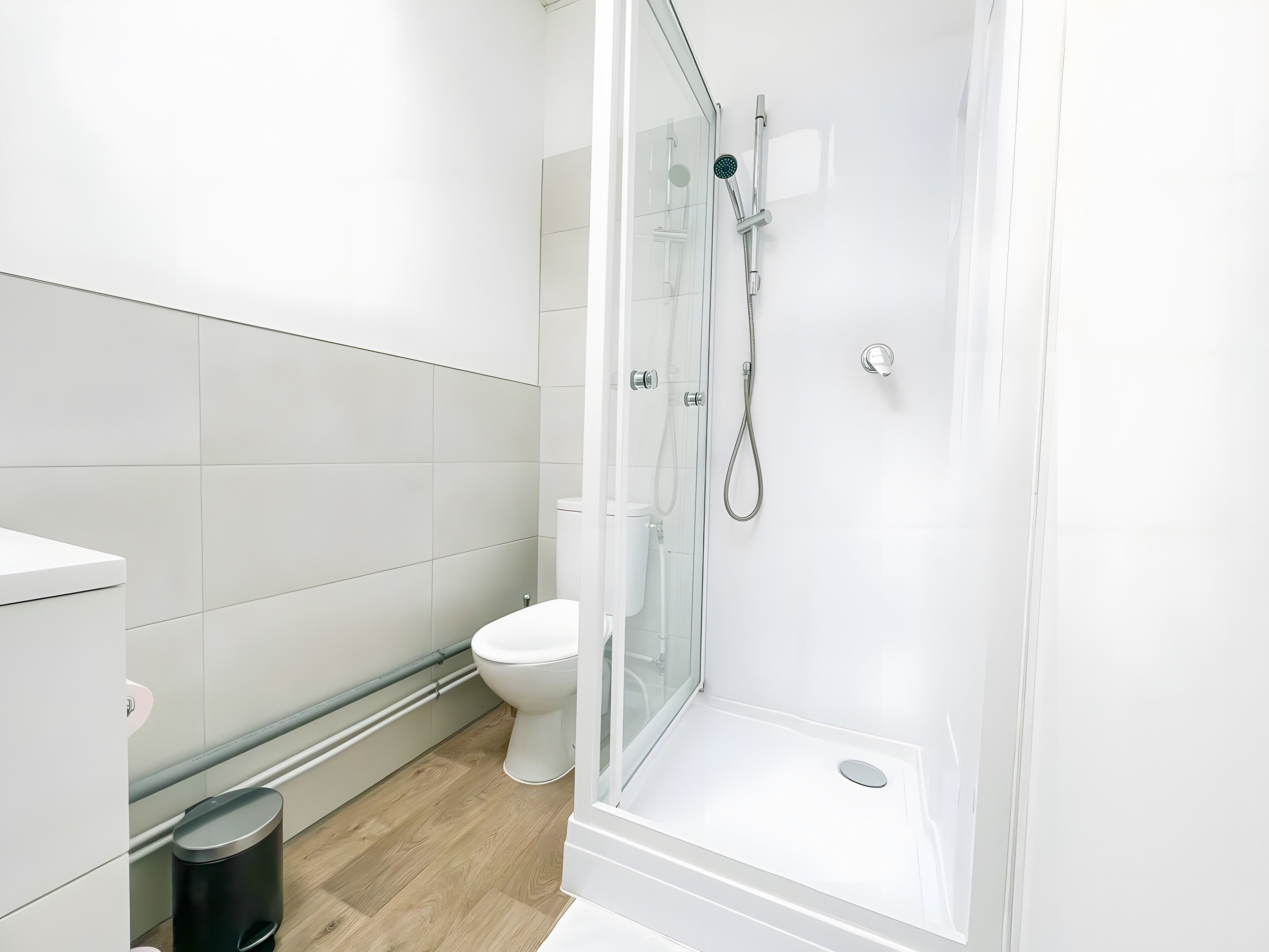 Douche, serviettes fournies