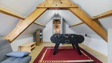 Spielezimmer