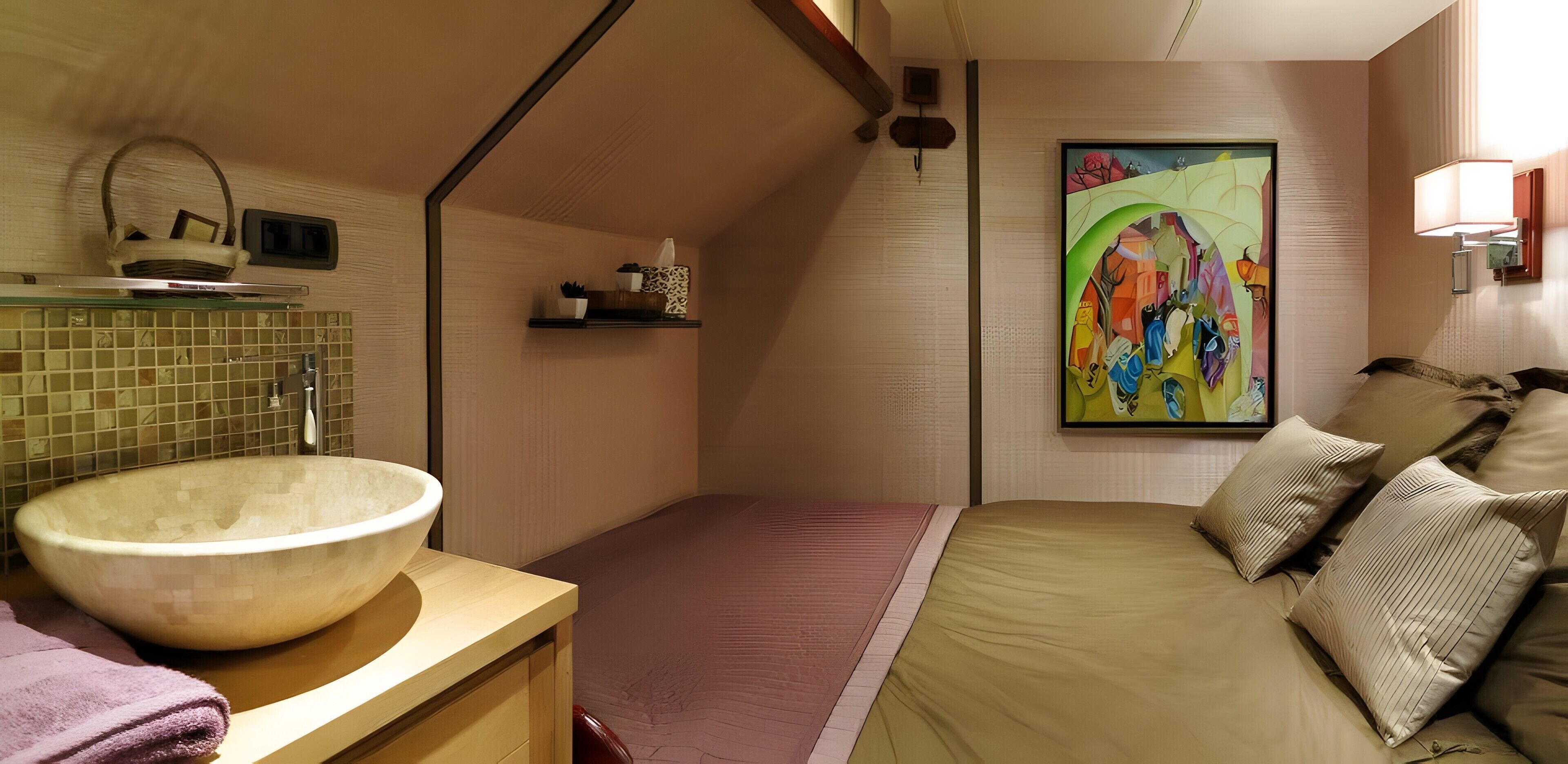 5 bedrooms, WiFi, bed sheets