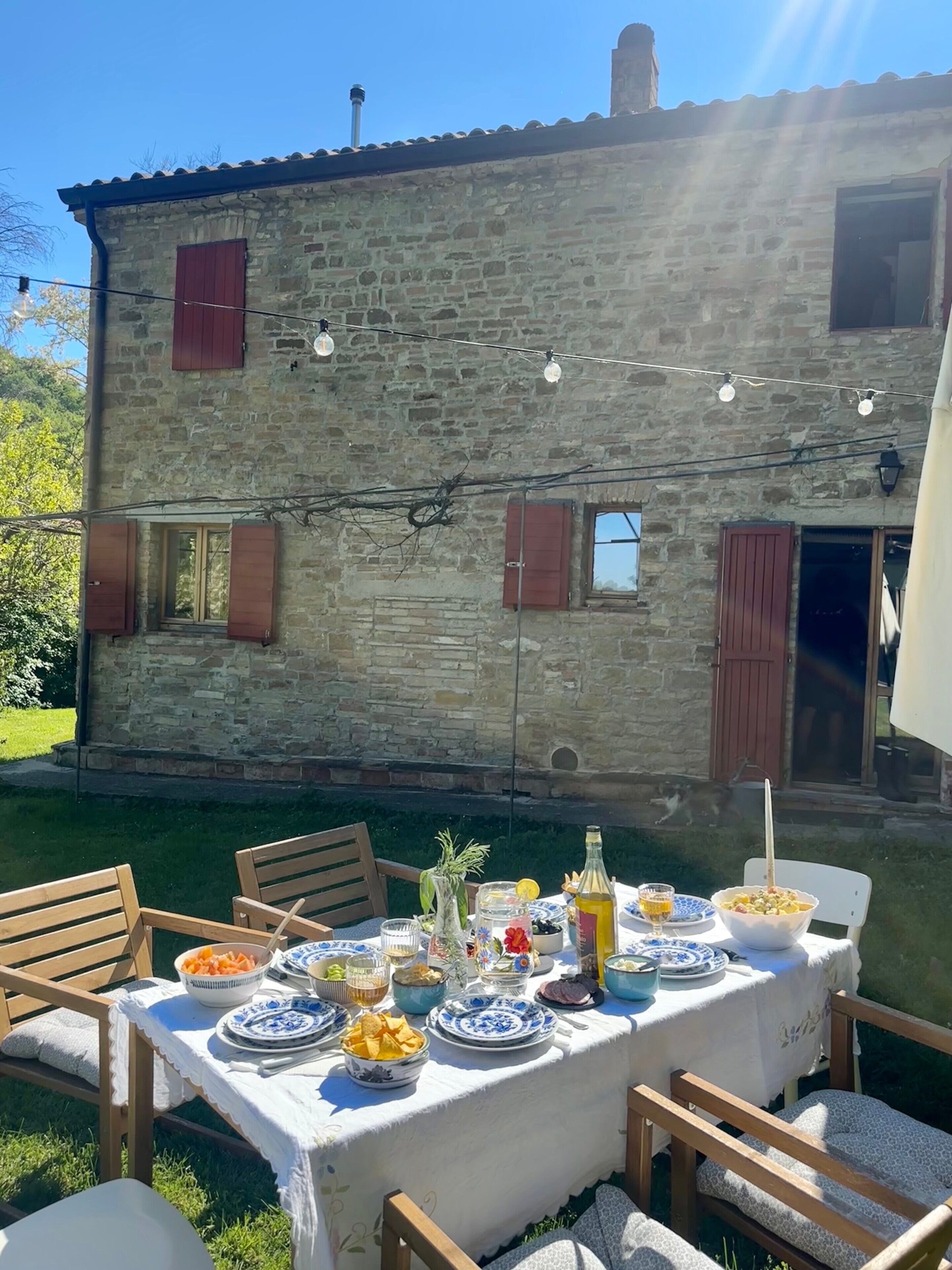 Outdoor dining