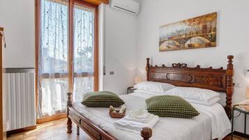 3 camere, Wi-Fi, lenzuola